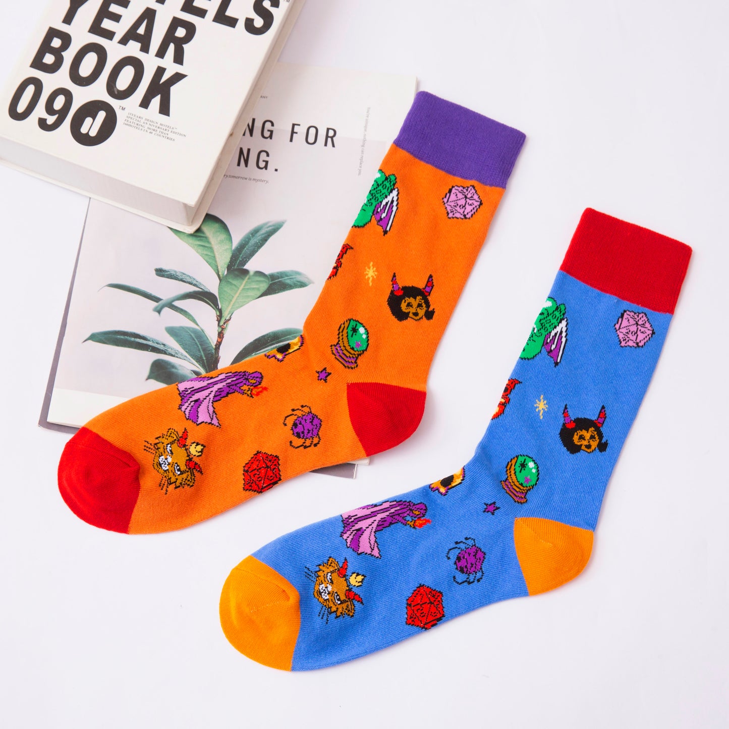Fantasydice 2 Pairs Of Cthulhu Eldritch Crew Socks Size US 8-12(EU 41-45)